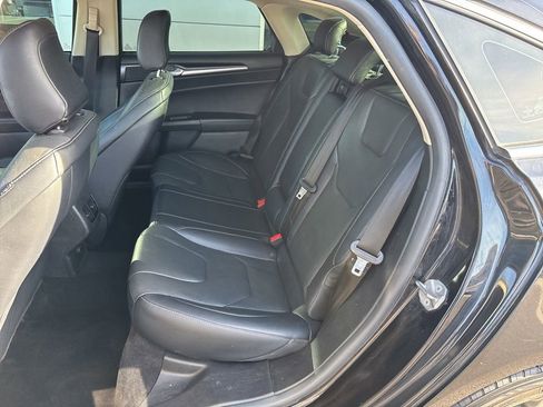 Used 2020 Ford Fusion Titanium FWD image 15