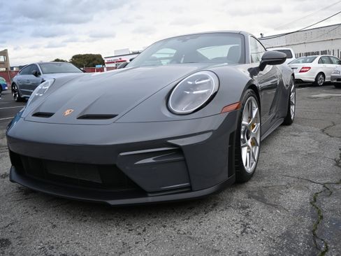 Used 2026 Porsche 911 GT3 image 4