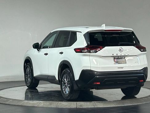 Used 2021 Nissan Rogue S AWD/4WD image 7