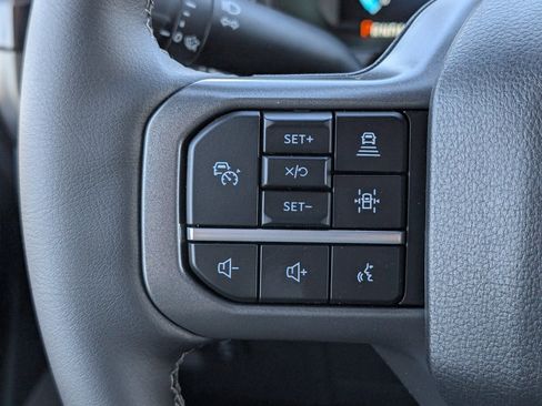 New 2025 Ford F150 Lariat w/ Equipment Group 501A Mid image 14