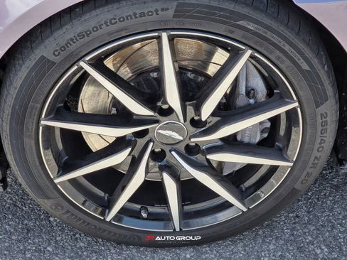 Used 2017 Aston Martin DB11 V12 RWD image 10