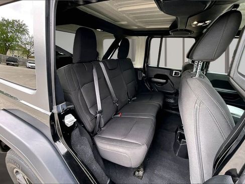 Used 2020 Jeep Wrangler Unlimited Sport S AWD/4WD image 29
