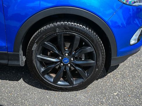 Used 2019 Ford Escape SE FWD image 15