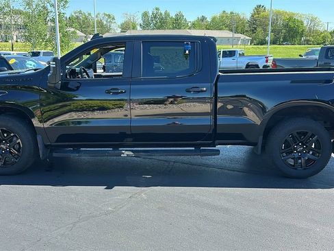 Used 2024 Chevrolet Silverado 1500 RST w/ Convenience Package II AWD/4WD image 4