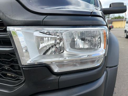 Used 2020 RAM 5500 Tradesman image 18