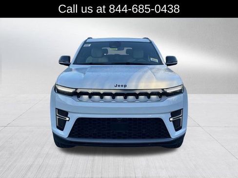 New 2026 Jeep Grand Wagoneer 2WD image 2