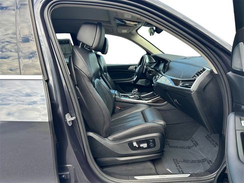 Used 2019 BMW X7 xDrive50i w/ Premium Package image 17