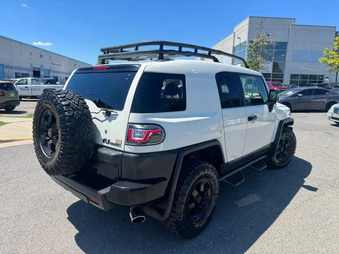 Used 2008 Toyota FJ Cruiser 4WD image 19