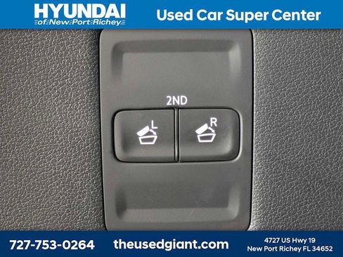 Used 2023 Hyundai Palisade SEL w/ Cargo Package image 18