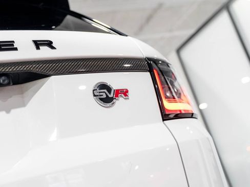 Used 2022 Land Rover Range Rover Sport SVR AWD/4WD image 27