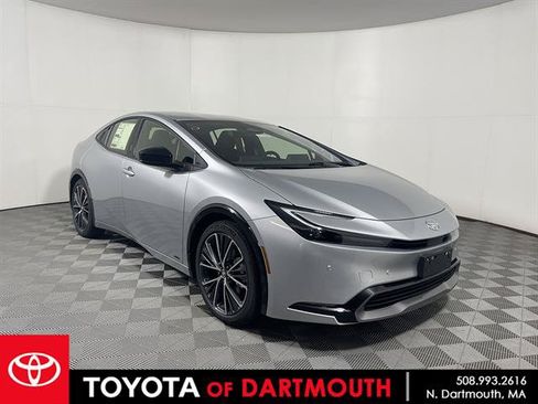 New 2027 Toyota Prius XLE AWD/4WD image 1