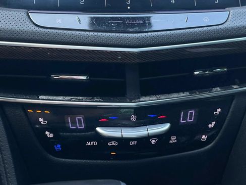 Used 2018 Cadillac CT6 Premium Luxury AWD/4WD image 30