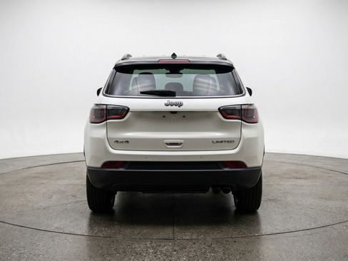 Used 2025 Jeep Compass Limited AWD/4WD image 7