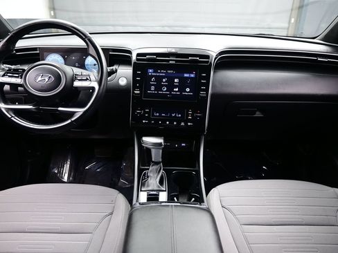 Used 2022 Hyundai Santa Cruz SEL Premium AWD/4WD image 17