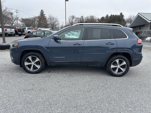 Used 2020 Jeep Cherokee Limited AWD/4WD image 2