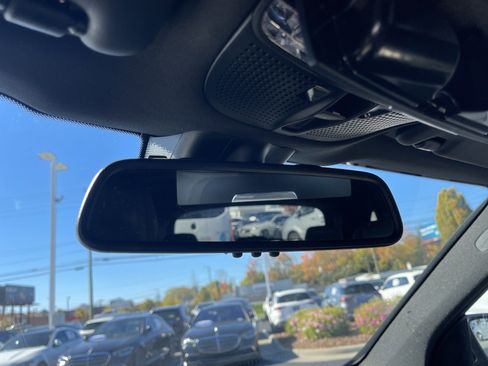 Used 2017 Mercedes-Benz GLC 300 4MATIC image 27