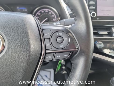 Used 2024 Toyota Camry SE FWD image 20