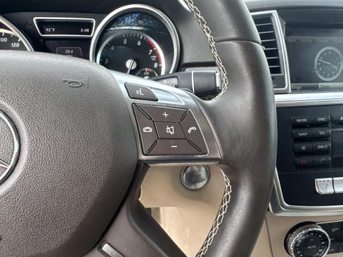 Used 2015 Mercedes-Benz ML 350 2WD image 25