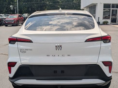 New 2025 Buick Envista Preferred image 5