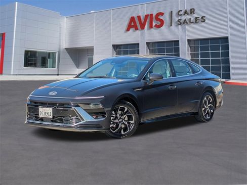 Used 2025 Hyundai Sonata SEL image 1