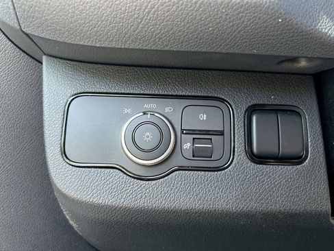 Used 2024 Mercedes-Benz Sprinter 2500 image 14