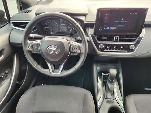 Used 2024 Toyota Corolla SE image 27