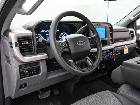 New 2026 Ford F250 XLT w/ Tremor Off-Road Package image 15