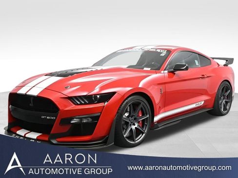 Used 2020 Ford Mustang Shelby GT500 w/ Technology Package RWD image 1