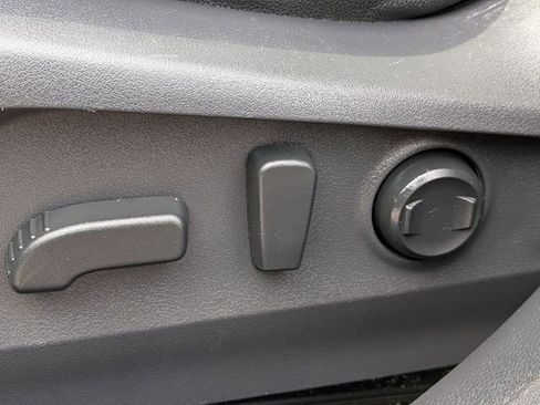 Used 2025 Subaru Outback Onyx Edition image 13