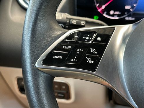 Certified 2025 Mercedes-Benz GLA 250 image 26