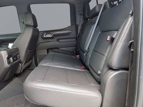 Used 2022 GMC Sierra 1500 SLT w/ SLT Premium Plus Package AWD/4WD image 15