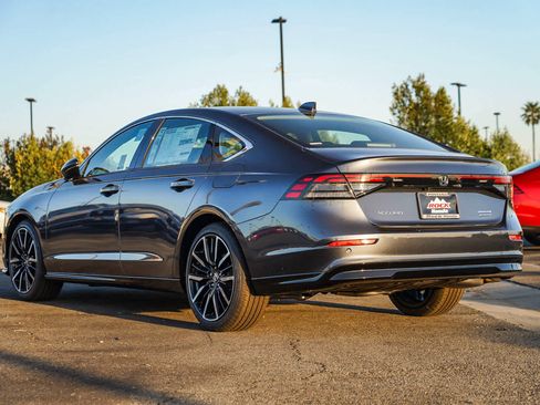 New 2025 Honda Accord Touring image 8