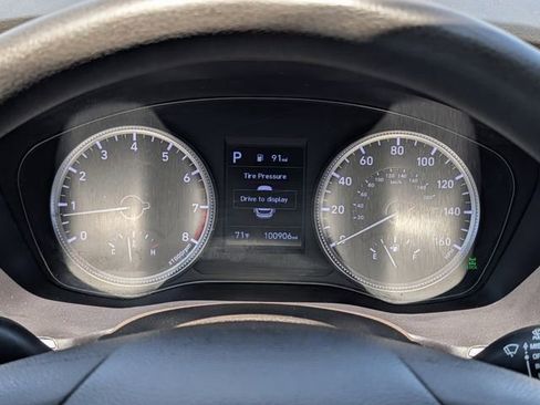 Used 2019 Hyundai Santa Fe SE AWD/4WD image 25