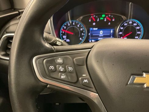 Used 2023 Chevrolet Equinox LT AWD/4WD image 10