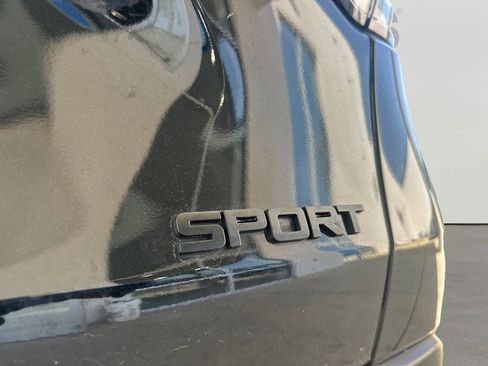 Certified 2025 Honda HR-V Sport image 31
