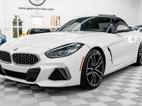 Used 2022 BMW Z4 M40i w/ Premium Package RWD image 11