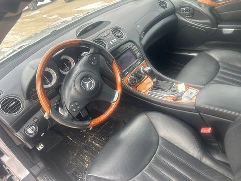 Used 2009 Mercedes-Benz SL 550 w/ Premium I Pkg image 13