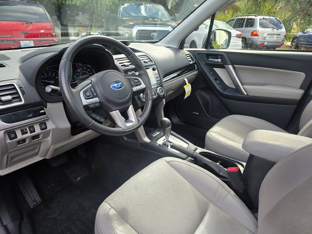 Used 2017 Subaru Forester 2.5i Limited AWD/4WD image 11