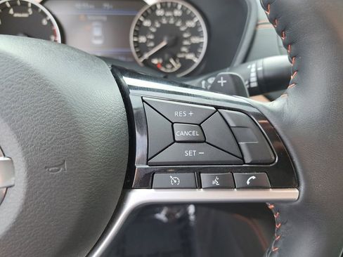 Used 2020 Nissan Altima 2.5 SR FWD image 18