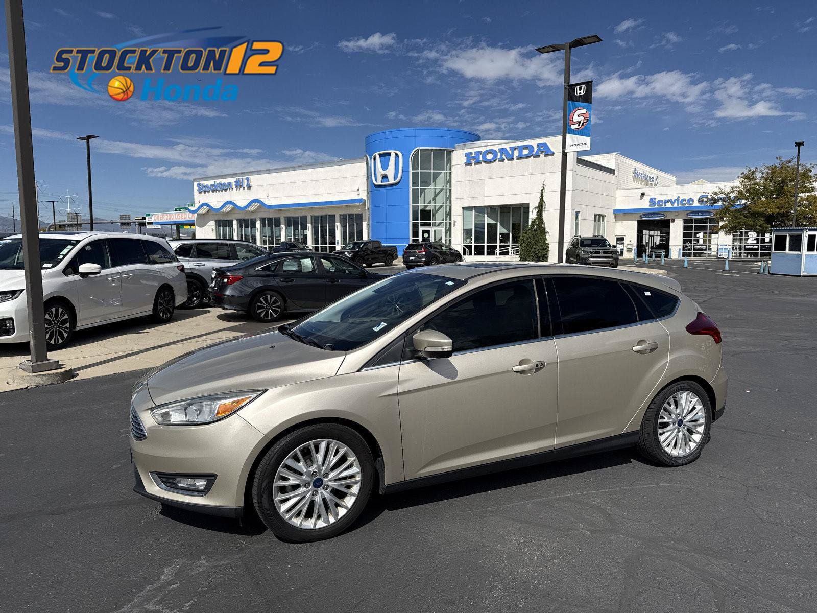 Used 2018 Ford Focus Titanium w/ Titanium Technology Package FWD image 1