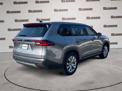 Used 2026 Toyota Grand Highlander Limited image 5