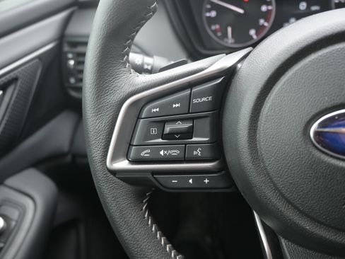 Certified 2025 Subaru Outback Premium w/ Popular Package #1A image 18