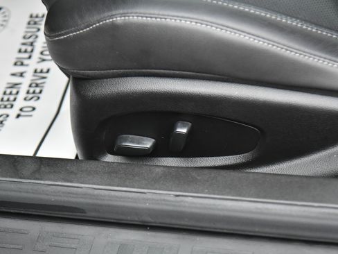 Used 2020 Chevrolet Camaro LT w/ RS Package image 16