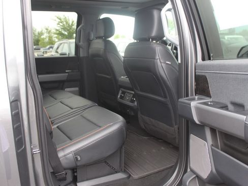 New 2026 Ford F350 Lariat w/ Lariat Ultimate Package AWD/4WD image 19
