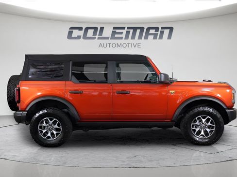 Used 2023 Ford Bronco Badlands AWD/4WD image 13