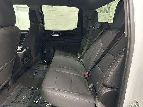 Used 2022 Chevrolet Silverado 1500 RST w/ Z71 Off-Road Package image 32