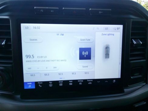 Used 2024 Ford F150 XLT image 13