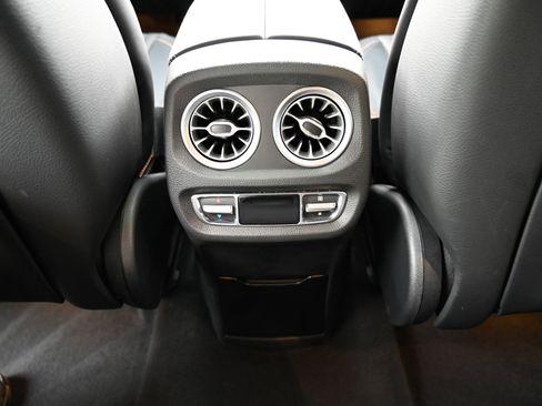 Used 2024 Mercedes-Benz G 63 AMG 4MATIC image 40
