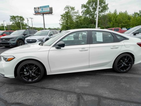 Used 2026 Honda Civic Sport image 3