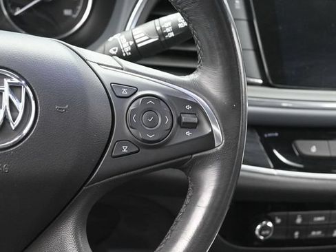 Used 2019 Buick Enclave Essence FWD image 29